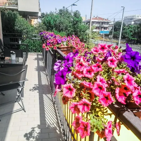 A Casa Nostra Ξενοδοχείο Ρίμινι