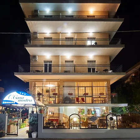 A Casa Nostra فندق ريميني