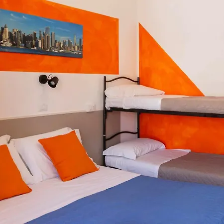 A Casa Nostra 3*