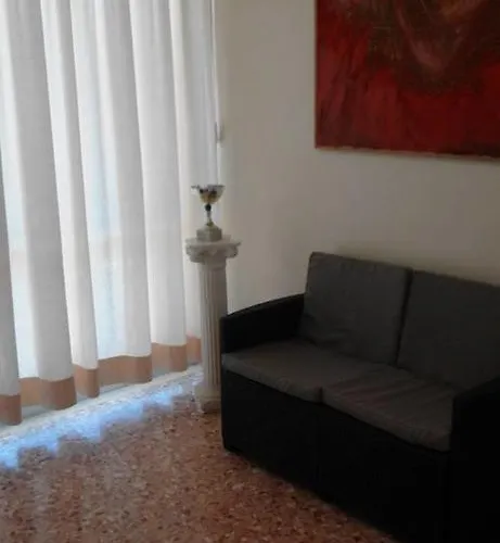 A Casa Nostra רימיני